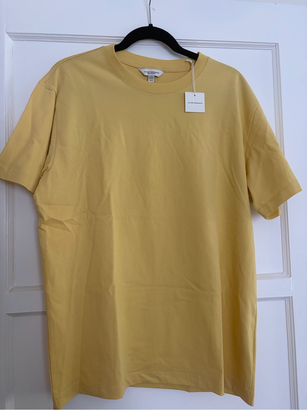 Club Monaco Men’s Pale Yellow Crew Neck Tee